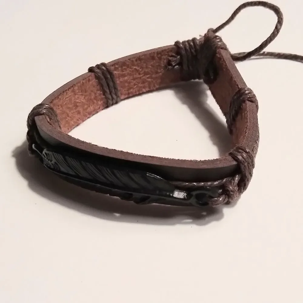 Men's leather bracelet feather brown New c9‎